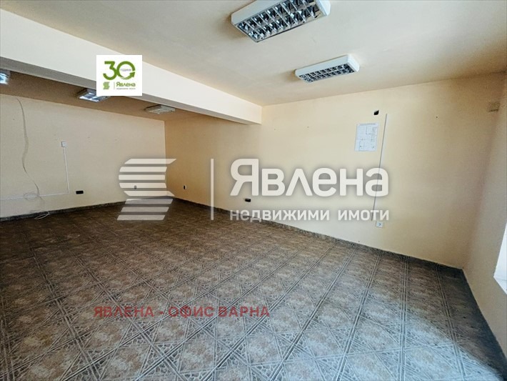 Продава КЪЩА, гр. Варна, с. Звездица, снимка 2 - Къщи - 47347712