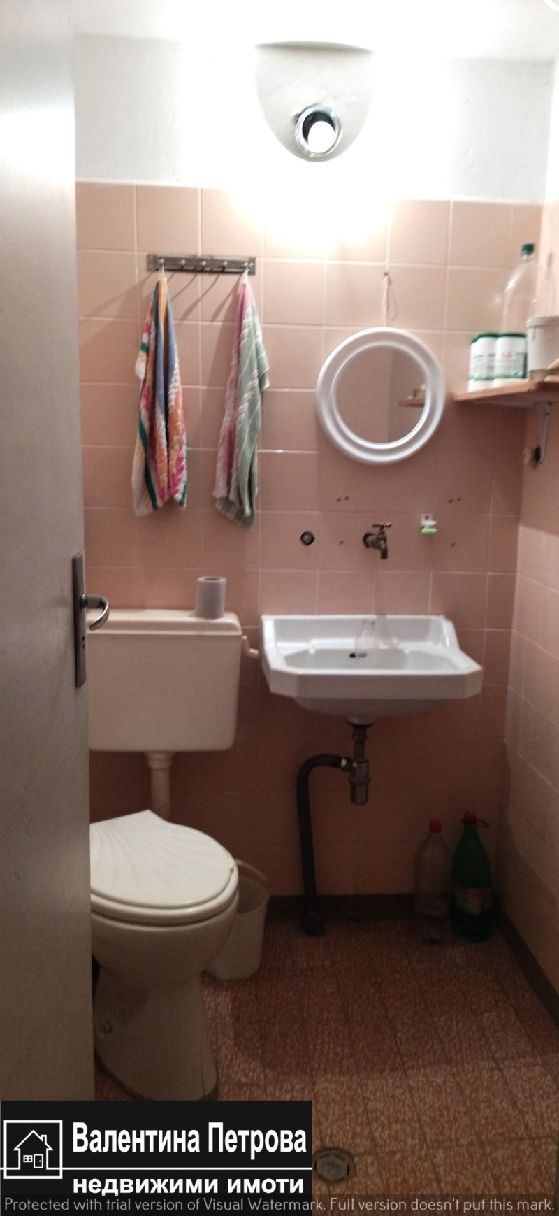 Продава ВИЛА, с. Мечка, област Русе, снимка 4 - Вили - 52468624