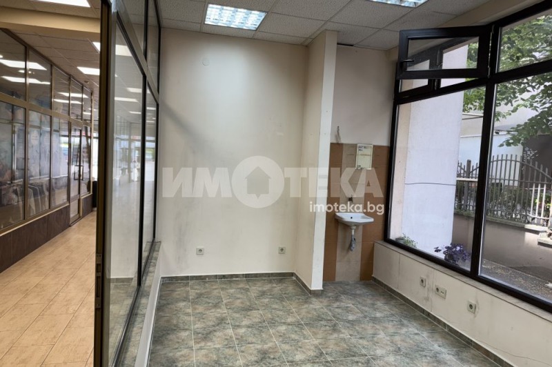 Eladó  Üzlet Sofia , Darvenica , 20 négyzetméter | 42171553 - kép [4]