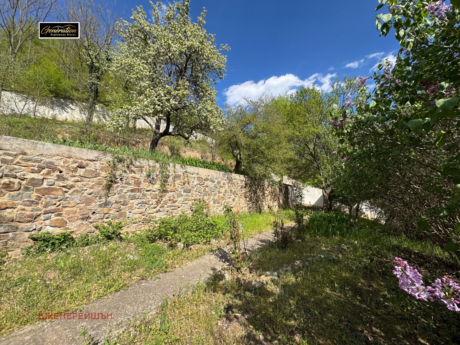 Продава ВИЛА, с. Реброво, област София област, снимка 15 - Вили - 54113696