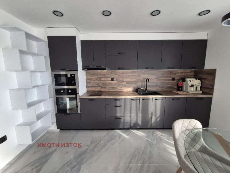 Продава  2-стаен град Перник , Изток , 81 кв.м | 93805855 - изображение [6]