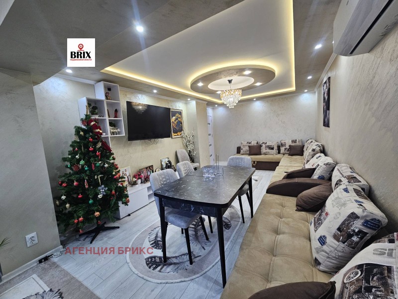 Продава 2-СТАЕН, гр. Русе, Чародейка - Север, снимка 2 - Апартаменти - 53266912