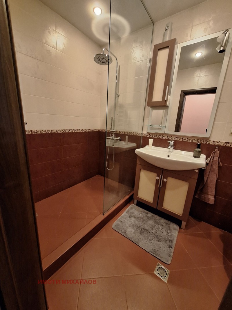 Eladó  2 hálószobás Sofia , Vitosa , 108 négyzetméter | 95820131 - kép [12]