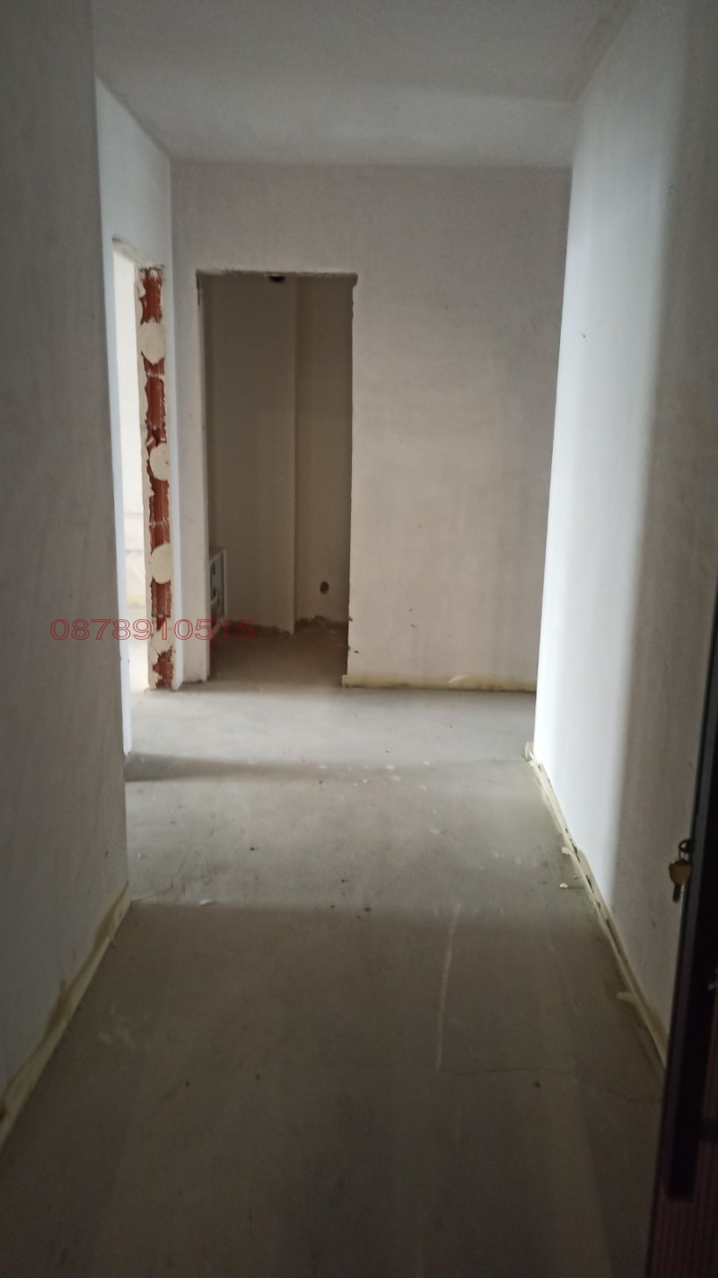 Продава 3-СТАЕН, гр. София, Банишора, снимка 2 - Апартаменти - 53277165