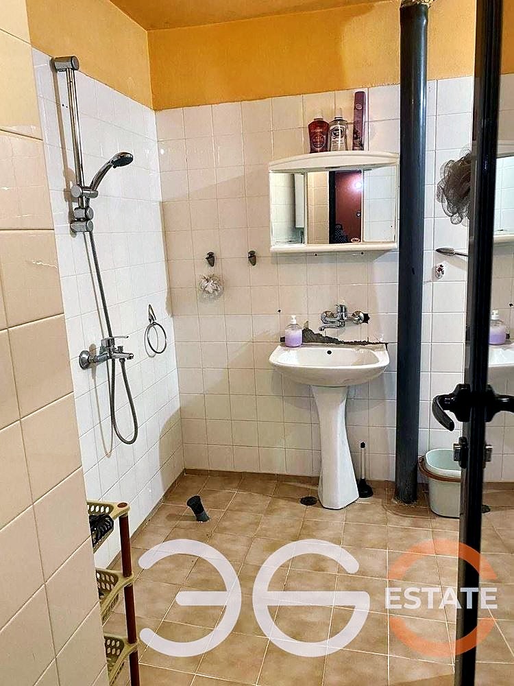 Продава 3-СТАЕН, гр. Варна, Автогара, снимка 2 - Апартаменти - 54050505