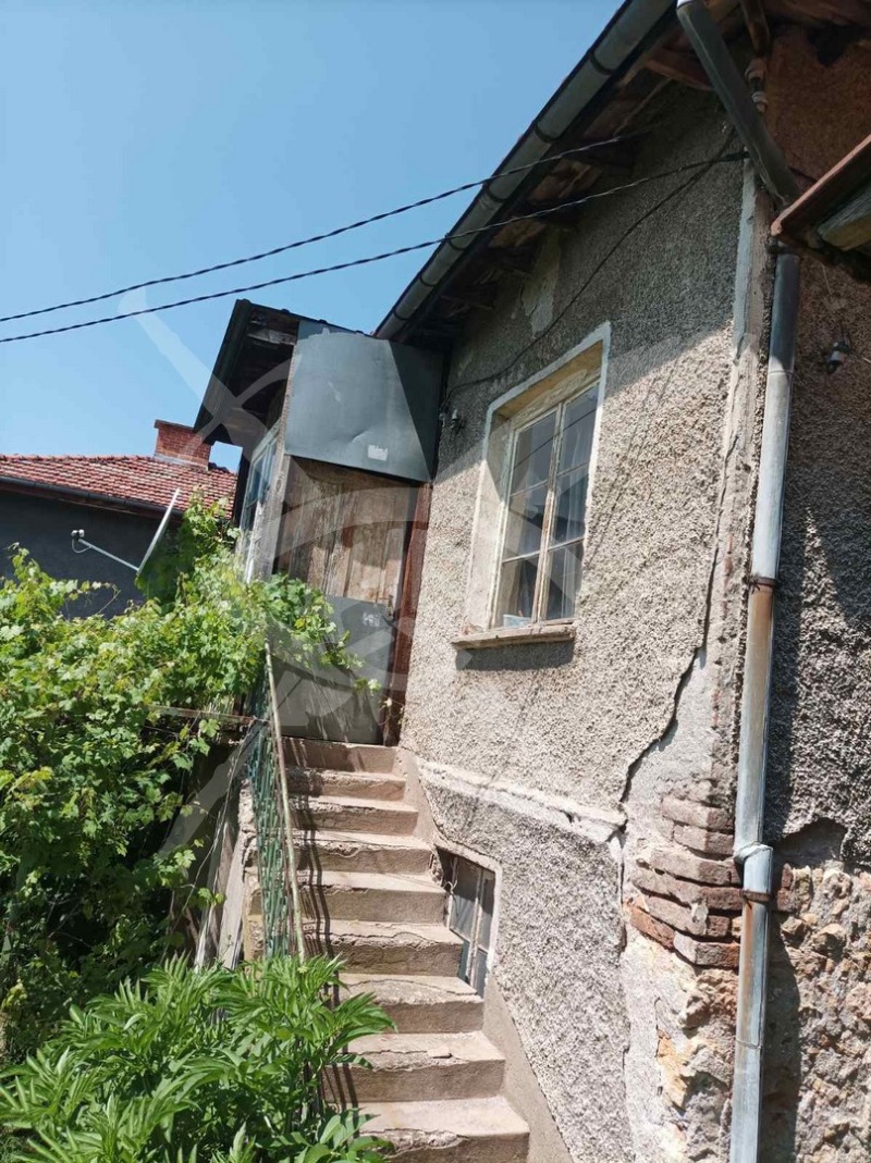 Продава  Къща, област Перник, гр. Радомир • 45 000 EUR • ID 55906914 — holmes.bg - [1] 