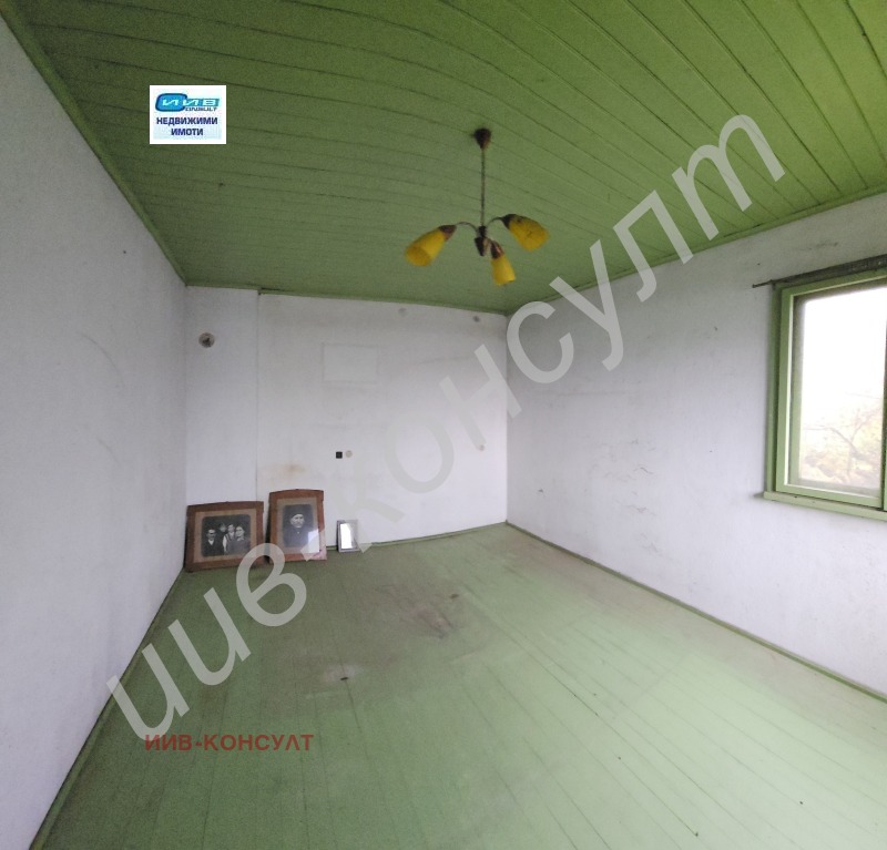 Продава КЪЩА, с. Ресен, област Велико Търново, снимка 9 - Къщи - 52363081