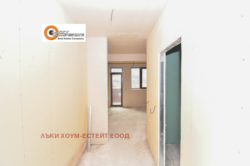 Продава КЪЩА, гр. Сапарева баня, област Кюстендил, снимка 9 - Къщи - 52990611