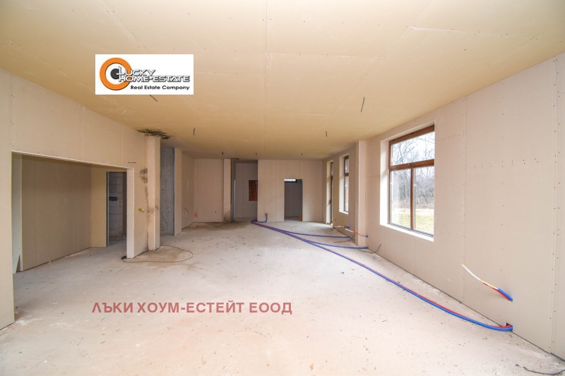 Продава КЪЩА, гр. Сапарева баня, област Кюстендил, снимка 7 - Къщи - 52990611