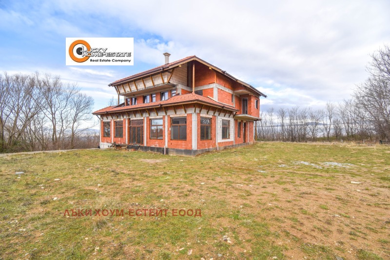 Продава КЪЩА, гр. Сапарева баня, област Кюстендил