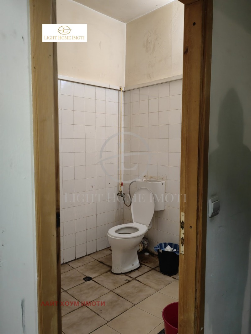 Na prodej  Prodejna Plovdiv , Proslav , 208 m2 | 95888186 - obraz [9]