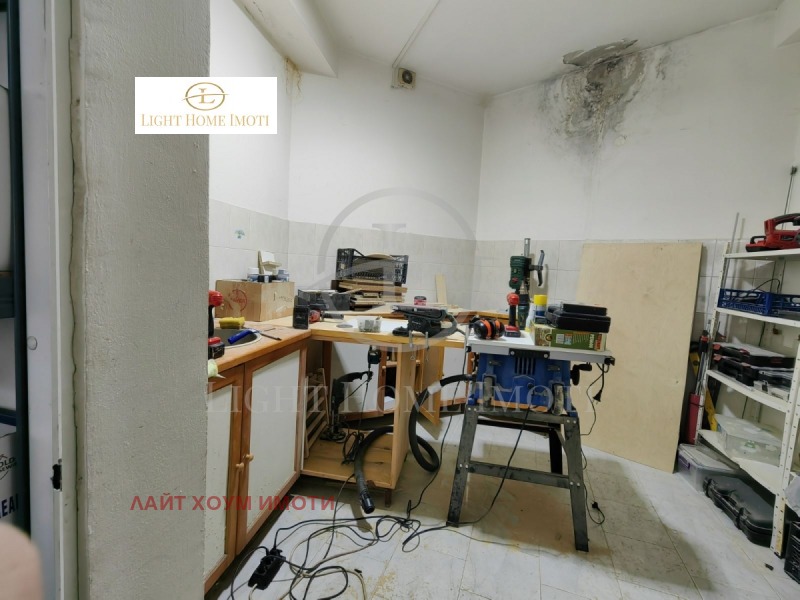 Na prodej  Prodejna Plovdiv , Proslav , 208 m2 | 95888186 - obraz [3]