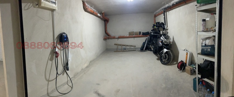 Продава ГАРАЖ, ПАРКОМЯСТО, гр. Пловдив, Южен, снимка 3 - Гаражи и паркоместа - 53188629