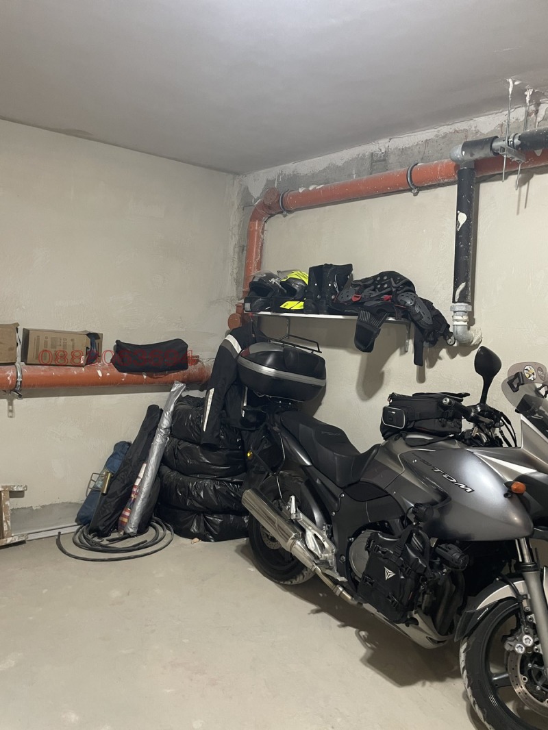 Продава ГАРАЖ, ПАРКОМЯСТО, гр. Пловдив, Южен, снимка 5 - Гаражи и паркоместа - 53188629