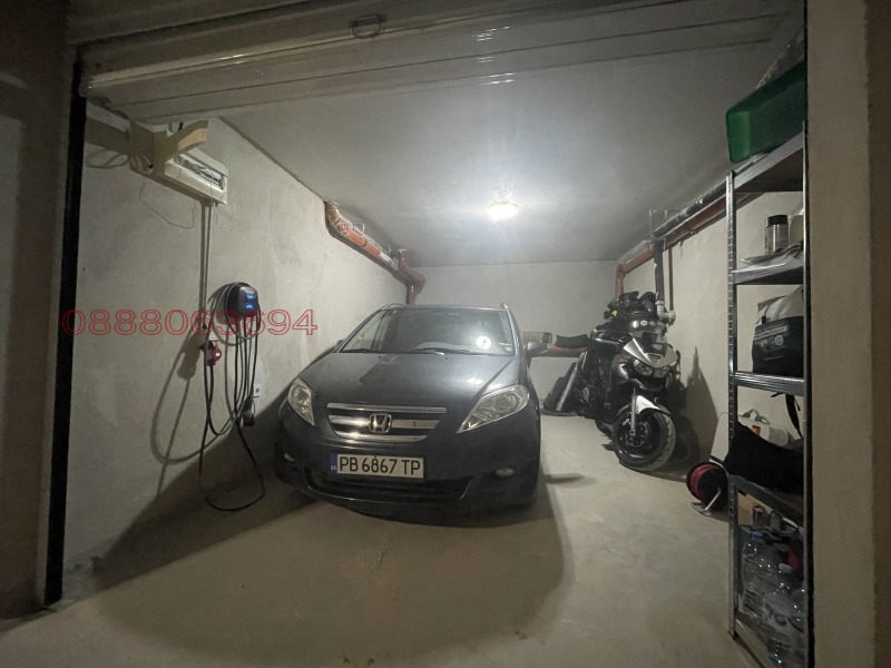 Продава ГАРАЖ, ПАРКОМЯСТО, гр. Пловдив, Южен