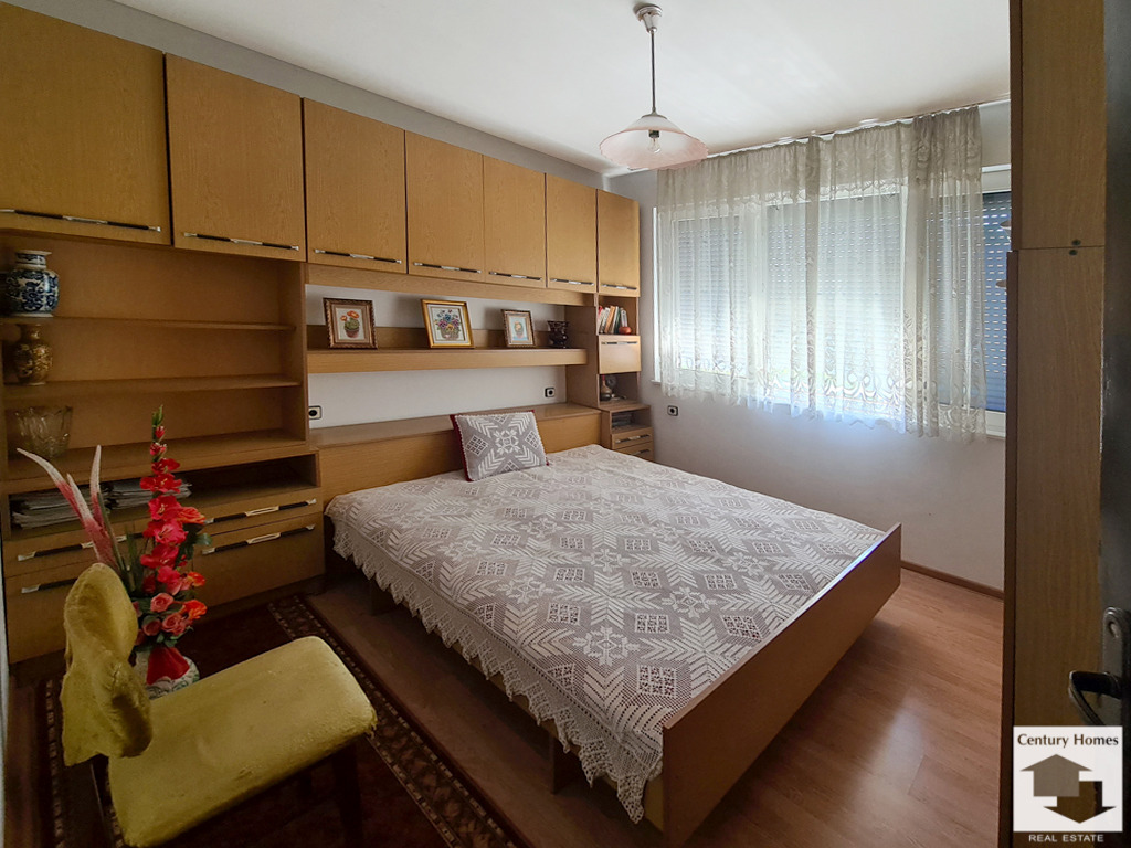 Продава МНОГОСТАЕН, гр. Велико Търново, Център, снимка 4 - Апартаменти - 54342720