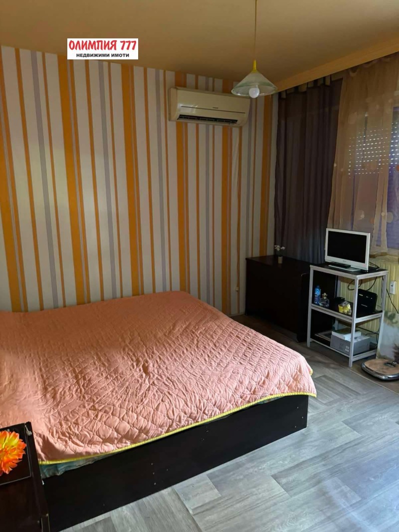 Продава  3-стаен град Плевен , Сторгозия , 75 кв.м | 18386601 - изображение [3]