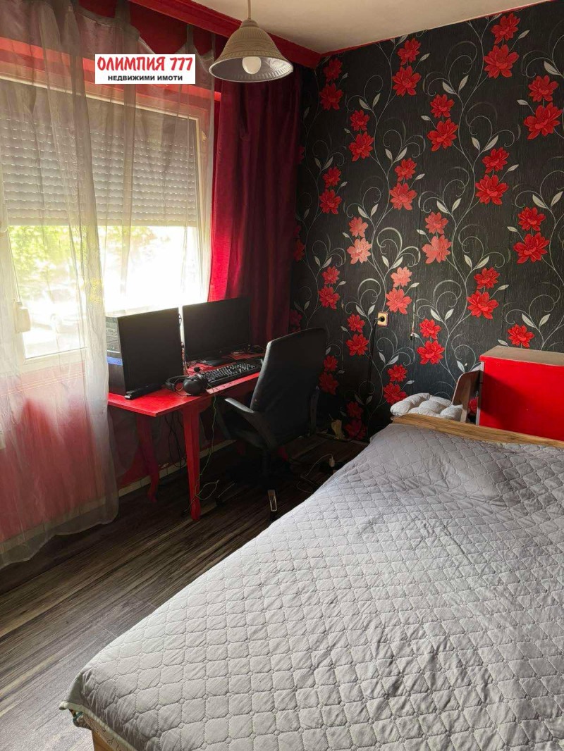 Продава  3-стаен град Плевен , Сторгозия , 75 кв.м | 18386601 - изображение [8]