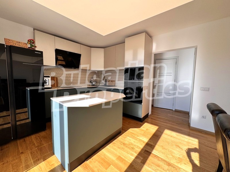 Продава 4-СТАЕН, гр. Варна, Бриз, снимка 2 - Апартаменти - 53247884