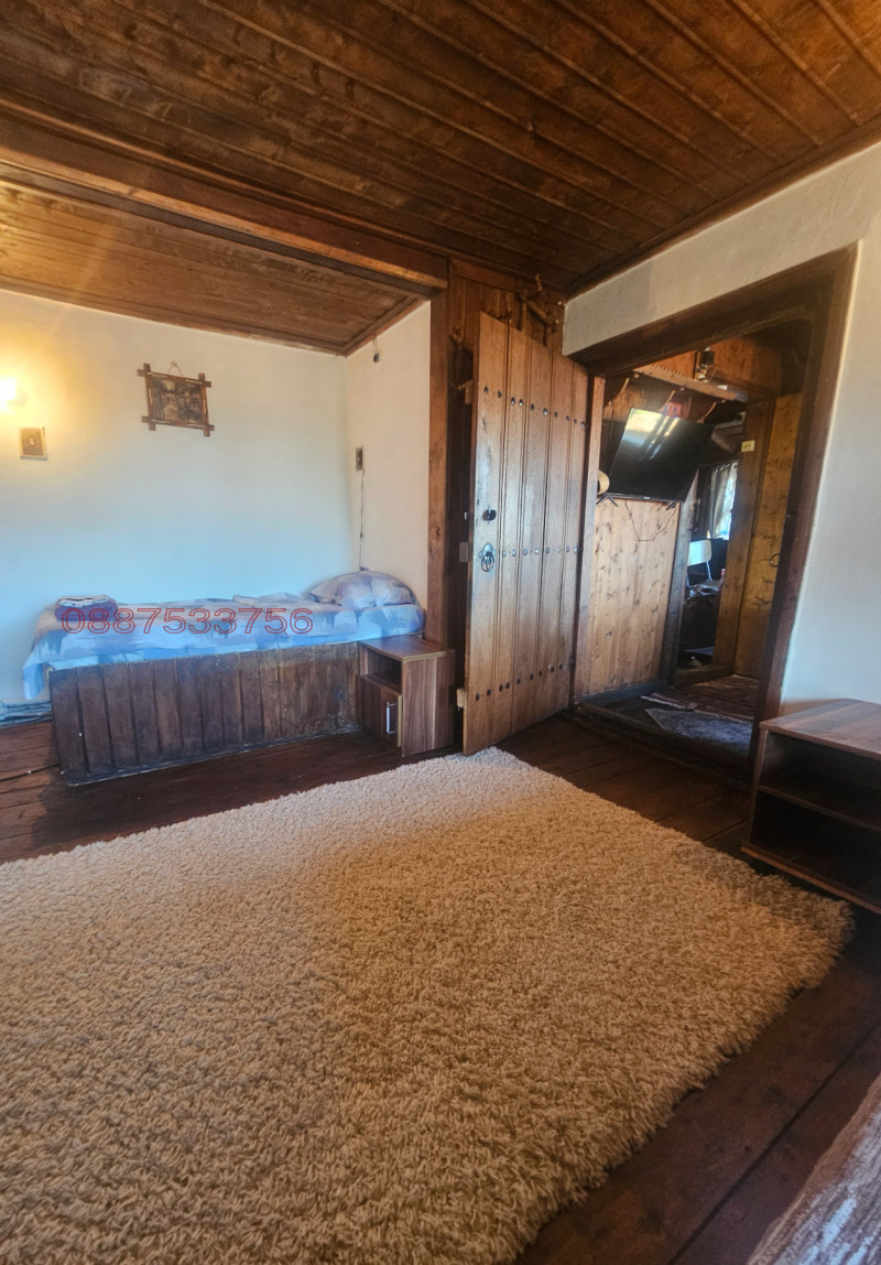 Продава ЕТАЖ ОТ КЪЩА, с. Жеравна, област Сливен, снимка 3 - Етаж от къща - 52784768