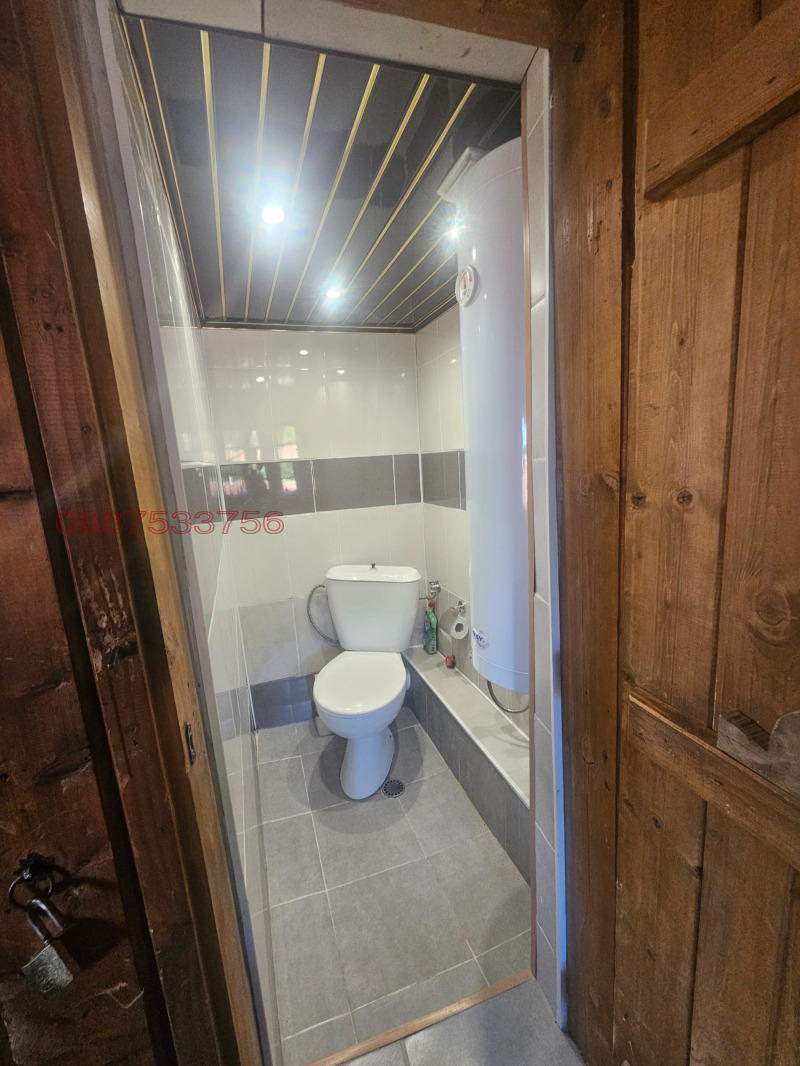 Продава ЕТАЖ ОТ КЪЩА, с. Жеравна, област Сливен, снимка 5 - Етаж от къща - 52784768