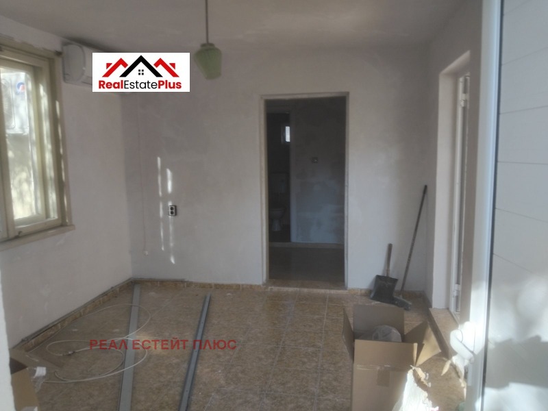 Продава КЪЩА, с. Ясен, област Плевен