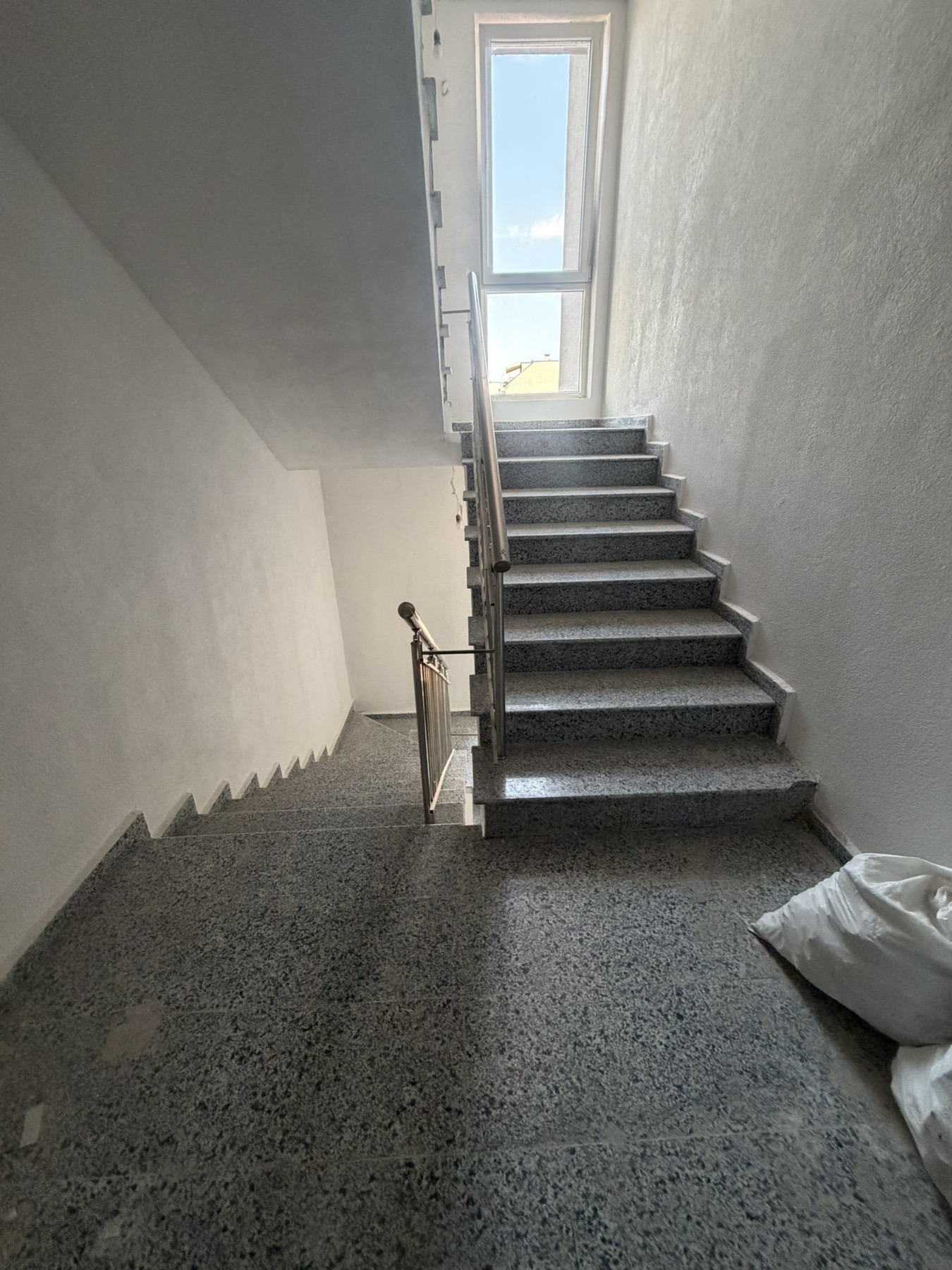Продава 2-СТАЕН, гр. Варна, Погреби, снимка 9 - Апартаменти - 55614878