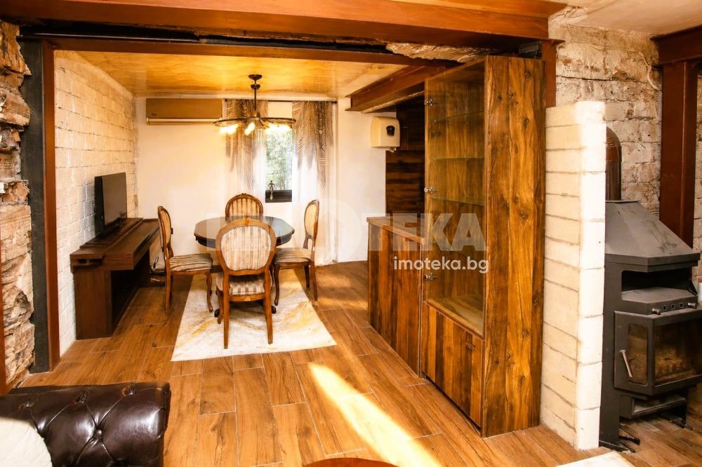 Продава КЪЩА, гр. София, с. Лозен, снимка 2 - Къщи - 55693788