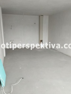 Продажба на тристайни апартаменти в град Пловдив — страница 13 - изображение 11 