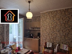 2 dormitoare Ocolciița, Vrața 4
