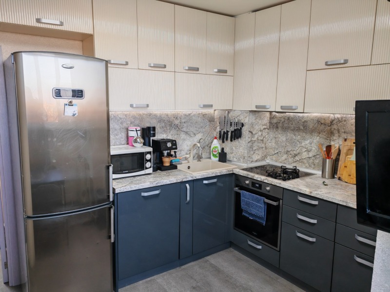 Продава 2-СТАЕН, гр. Русе, Централен кооп. пазар, снимка 7 - Апартаменти - 52971708