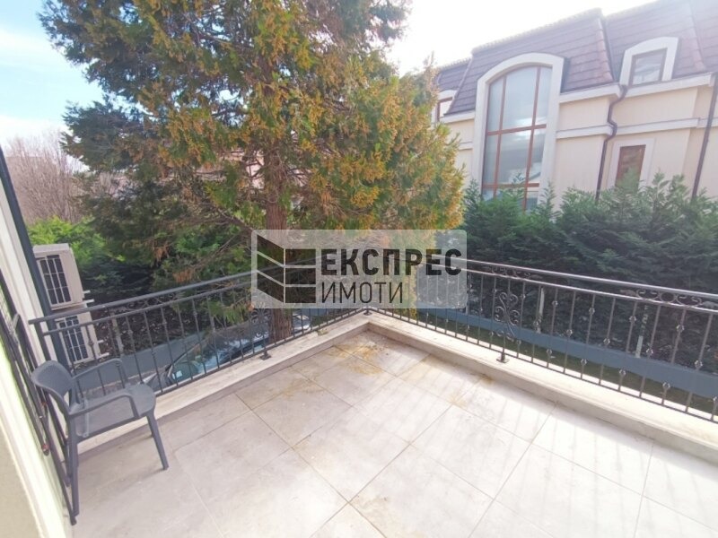 En venta  2 dormitorios Varna , k.k. Sv.Sv. Konstantin i Elena , 85 metros cuadrados | 10432097 - imagen [10]