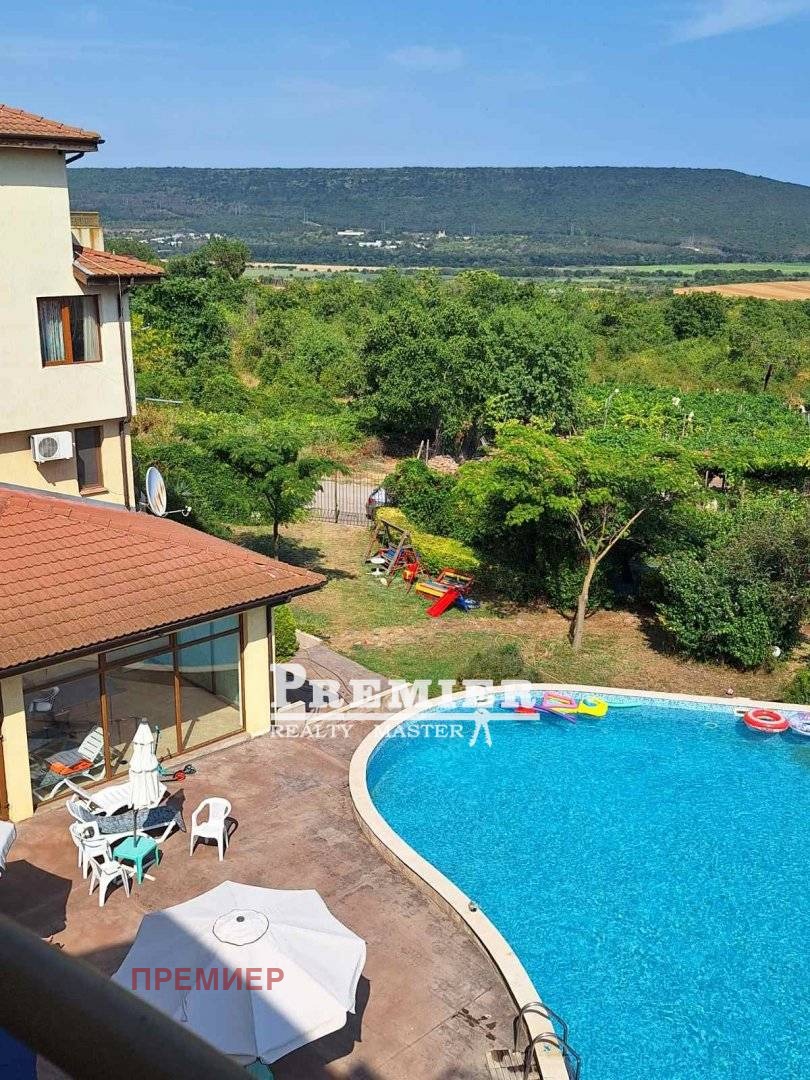 Продава 3-СТАЕН, с. Рогачево, област Добрич, снимка 12 - Апартаменти - 53628733