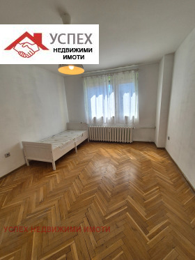 ������� 4-����� | Imot.bg � ����� ������ 9