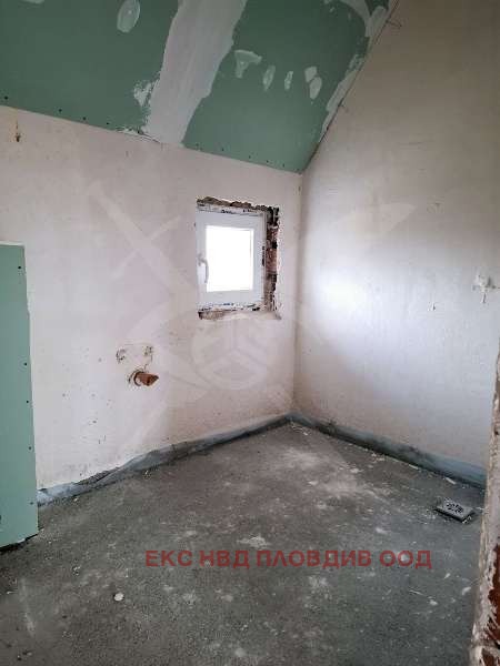 Продава 2-СТАЕН, гр. Пловдив, Остромила, снимка 2 - Апартаменти - 53904525