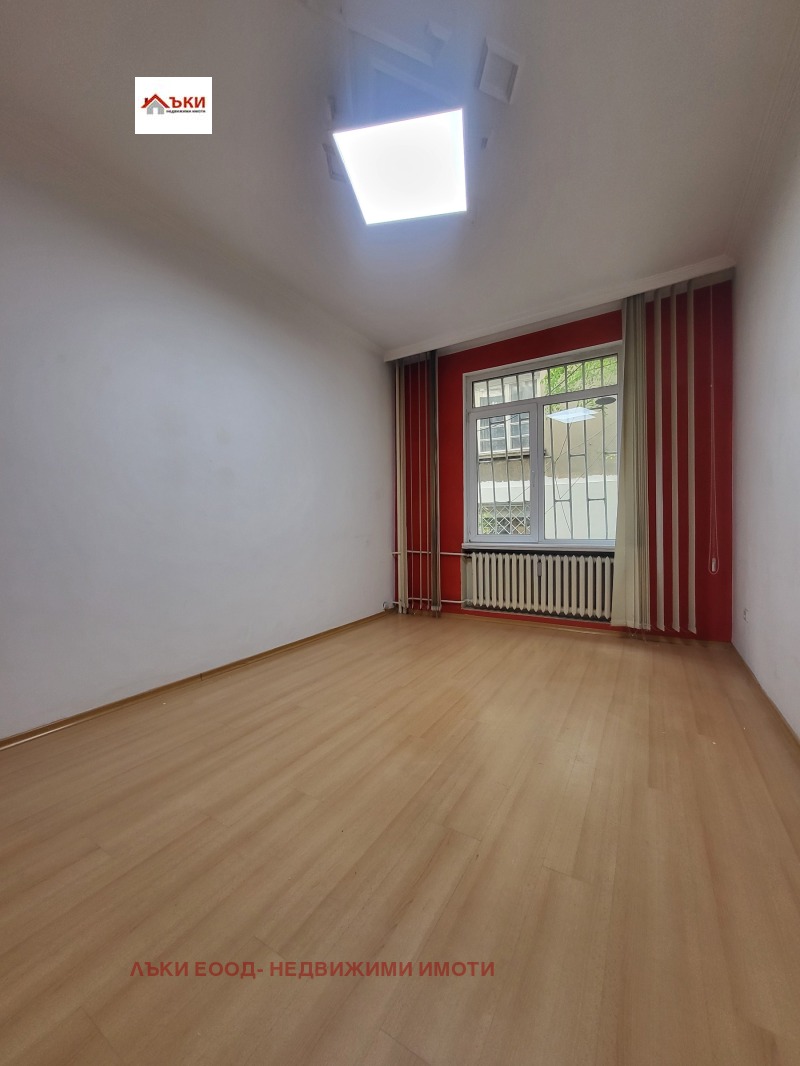 Продава  3-стаен град София , Център , 65 кв.м | 11835933