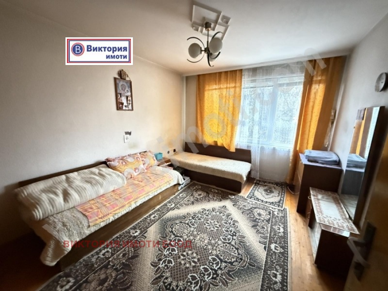 Продава 4-СТАЕН, гр. Велико Търново, Център, снимка 4 - Апартаменти - 52747589