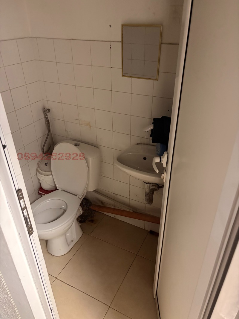 Продава МАГАЗИН, гр. Враца, Дъбника, снимка 8 - Магазини - 53069374