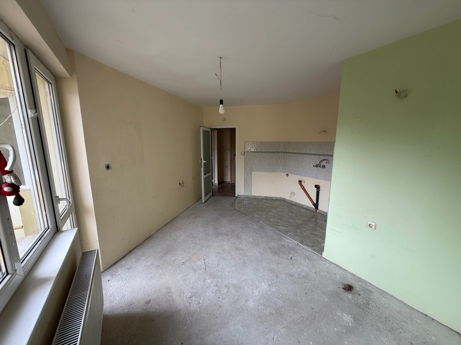 Продава 1-СТАЕН, гр. Плевен, Идеален център, снимка 3 - Апартаменти - 54319992