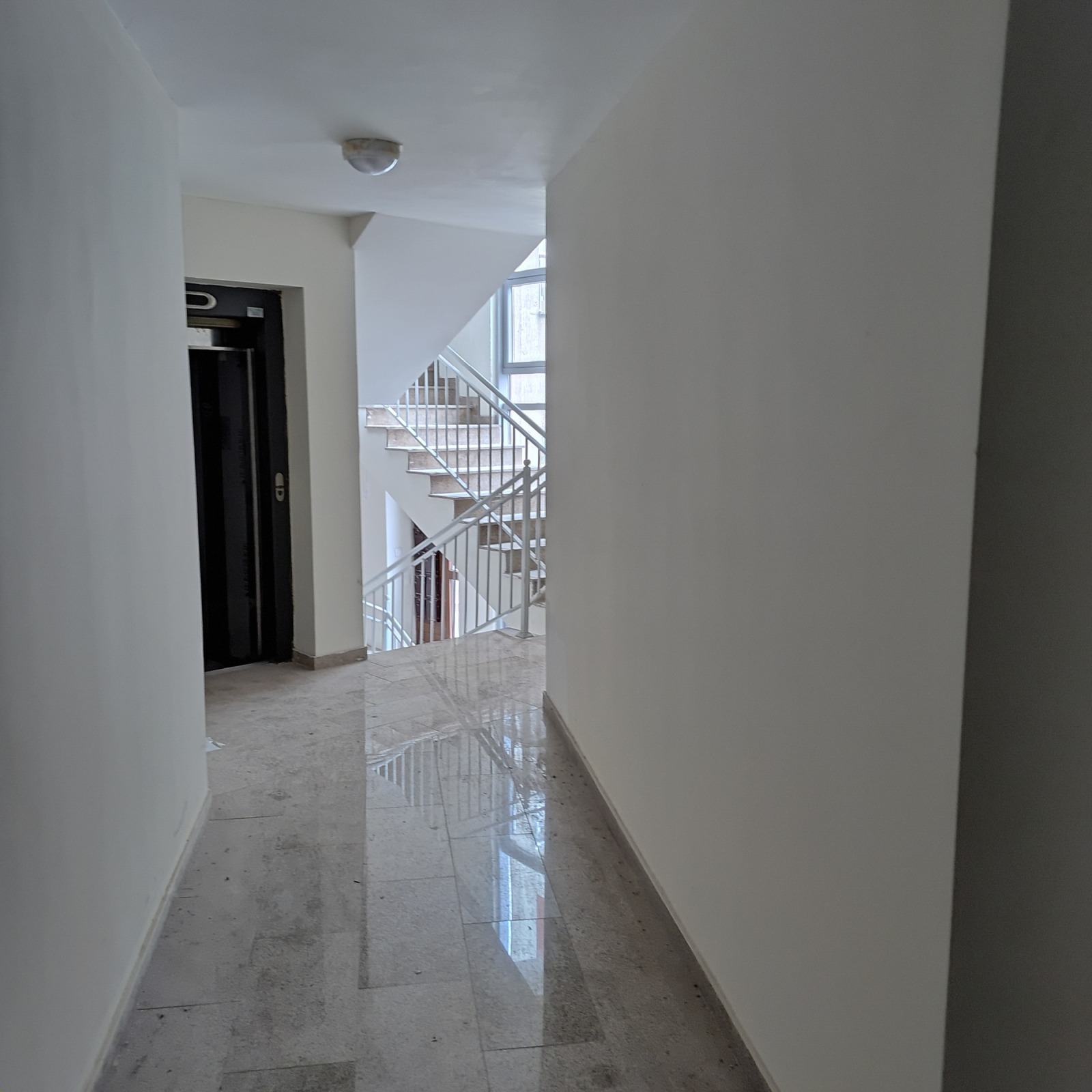 Продава 3-СТАЕН, гр. София, Бояна, снимка 2 - Апартаменти - 53915176