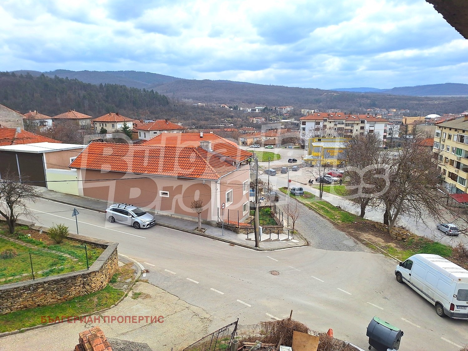 Продава КЪЩА, гр. Дряново, област Габрово, снимка 4 - Къщи - 54027033