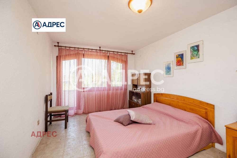 Продава КЪЩА, с. Китка, област Варна, снимка 12 - Къщи - 54753324