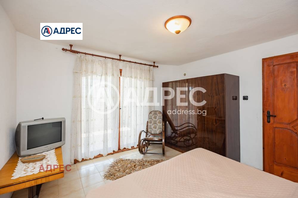 Продава КЪЩА, с. Китка, област Варна, снимка 16 - Къщи - 54753324