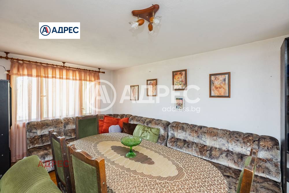 Продава КЪЩА, с. Китка, област Варна, снимка 3 - Къщи - 54753324