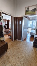 Продава 2-СТАЕН, град Пазарджик, Център • 71400 € / 139646.26 лв. • 32021508 13