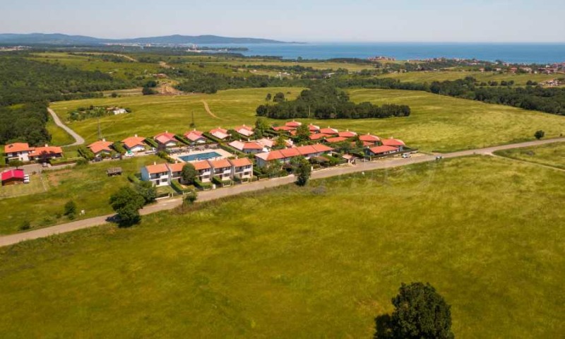 Продава ПАРЦЕЛ в област Бургас, с. Лозенец - 4954 кв.м / 396 320 € » 775 134.55 лв., СУПРИММО - БУРГАС
