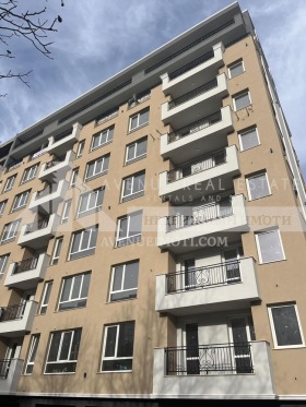 Продажба на имоти в Южен, град Пловдив - изображение 1 