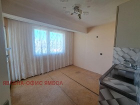 1 quarto Diana, Iambol 11