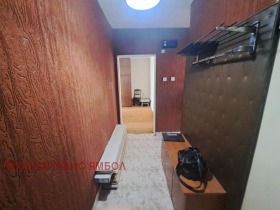 1 quarto Diana, Iambol 13