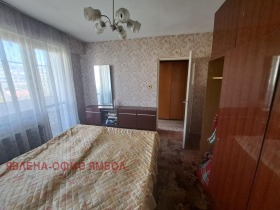 1 quarto Diana, Iambol 8